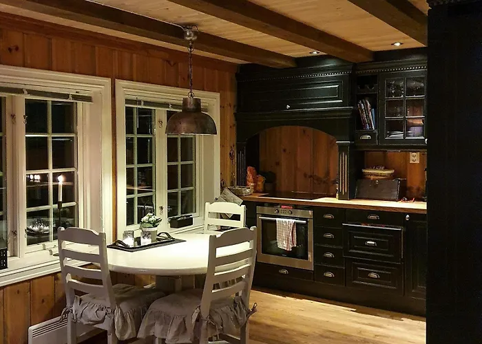 Log Near Hogevarde With Mountain Views *