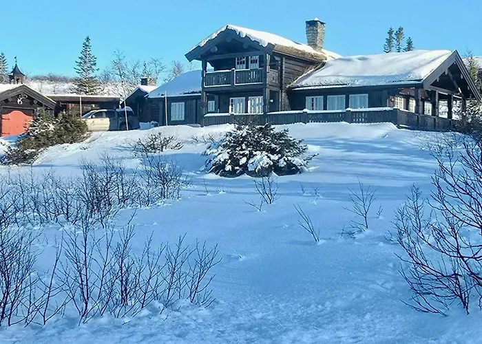 Log Near Hogevarde With Mountain Views *