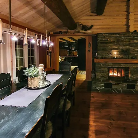 Log Near Hogevarde With Mountain Views *